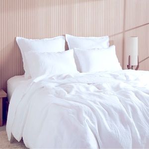 PARACHUTE QUEEN FLAT/TOP LINEN sheet - WHITE new with tags.